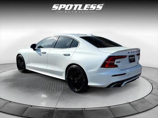 2021 Volvo S60 T5