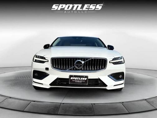 2021 Volvo S60 T5