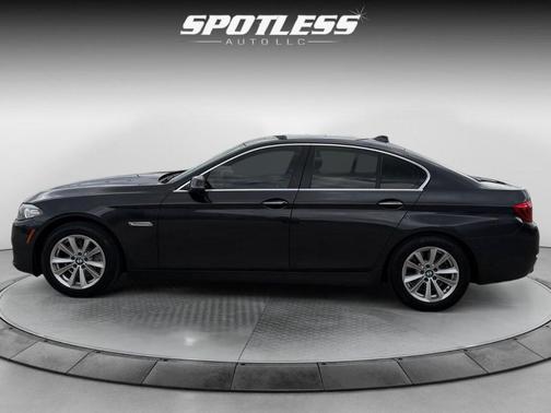 2016 BMW 528 528i