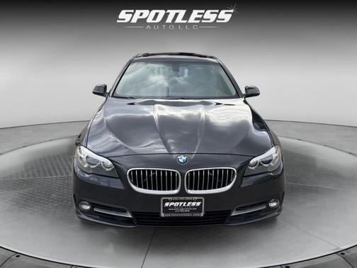 2016 BMW 528 528i