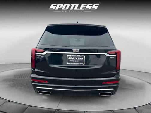 Stellar Black Metallic 2020 Cadillac XT6 Premium Luxury FWD