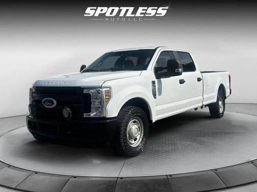 Oxford White 2018 Ford F-250 XL