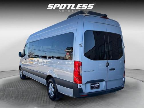 2024 Mercedes-Benz Sprinter 2500 High Roof
