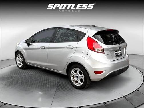 2015 Ford Fiesta SE