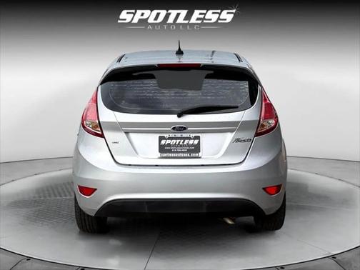 2015 Ford Fiesta SE