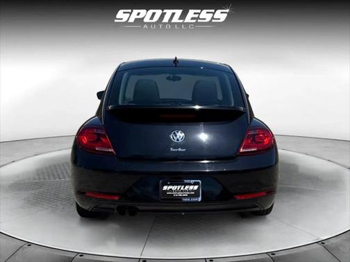 2018 Volkswagen Beetle 2.0T S