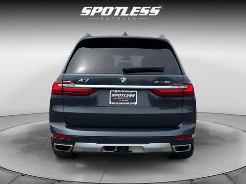 Arctic Gray Metallic 2019 BMW X7 xDrive40i