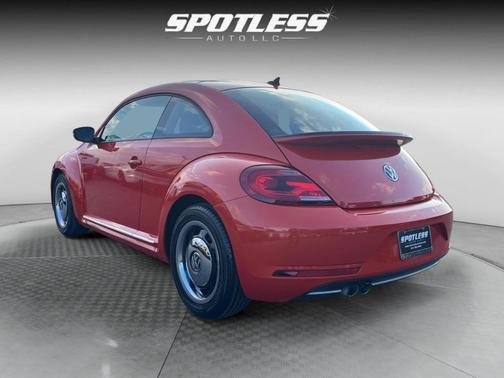 2018 Volkswagen Beetle 2.0T S