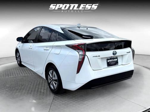 2017 Toyota Prius Two
