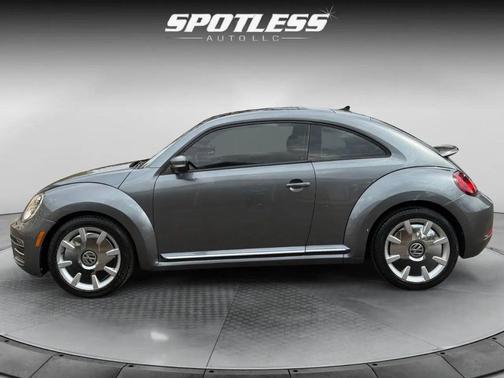 2017 Volkswagen Beetle 1.8T SE