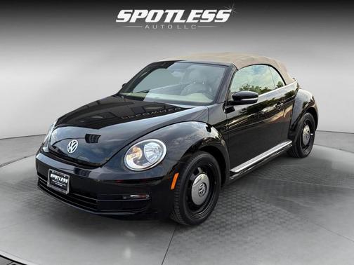 2014 Volkswagen Beetle Auto 1.8T w/Tech