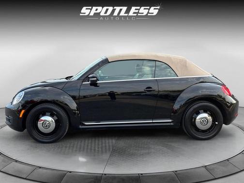 2014 Volkswagen Beetle Auto 1.8T w/Tech