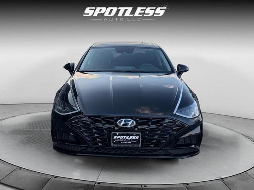 2022 Hyundai SONATA SEL