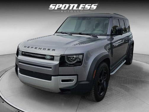 2021 Land Rover Defender 110 SE