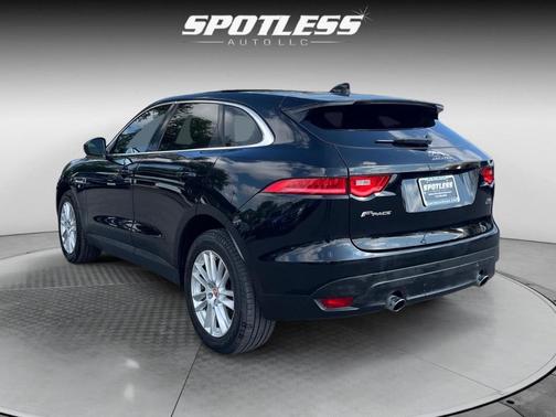2019 Jaguar F-PACE 30t Prestige