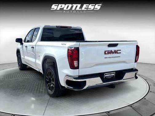 2022 GMC Sierra 1500 Pro