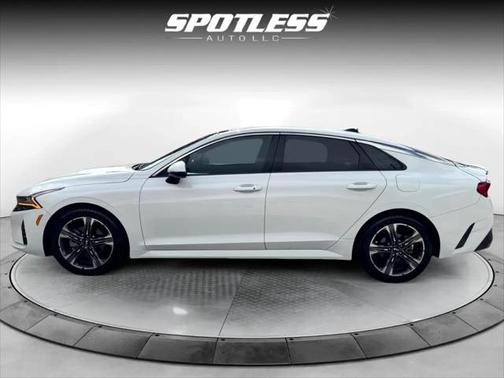 2021 Kia K5 EX