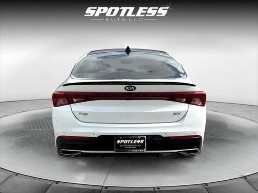 2021 Kia K5 EX