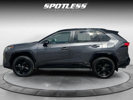 Magnetic Gray Metallic w/Black Roof 2019 Toyota RAV4 Hybrid SE