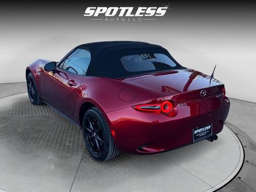 2025 Mazda MX-5 Miata Sport