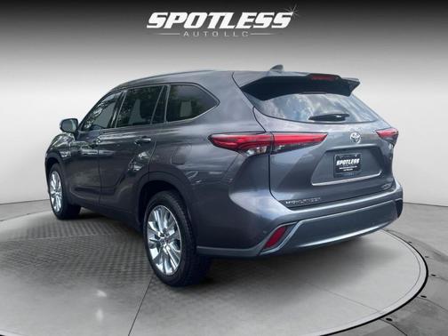 2021 Toyota Highlander Limited