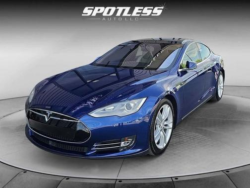 2016 Tesla Model S 90D