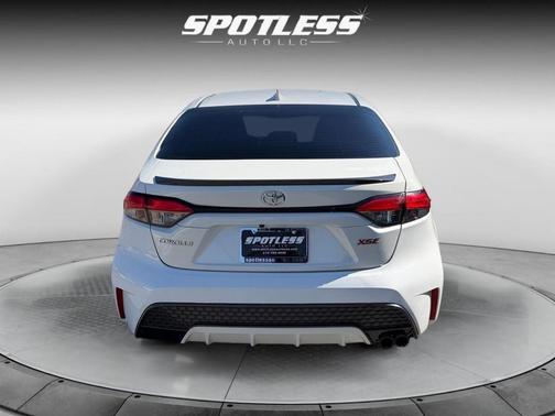 2020 Toyota Corolla XSE