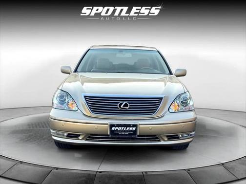 2004 Lexus LS 430 Base