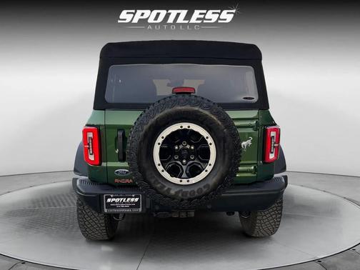 2023 Ford Bronco Badlands