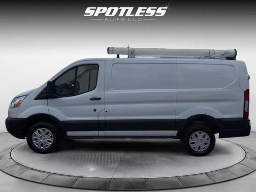 2018 Ford Transit-250 Base