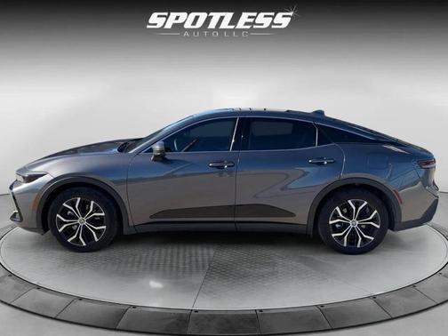 2024 Toyota Crown XLE