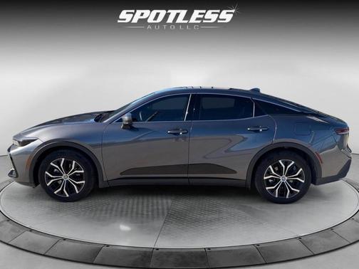 2024 Toyota Crown XLE