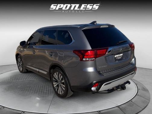 2020 Mitsubishi Outlander SEL