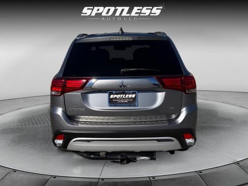 2020 Mitsubishi Outlander SEL