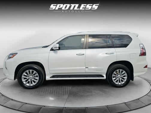 2019 Lexus GX 460 Base