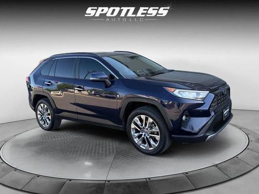 2020 Toyota RAV4 Limited