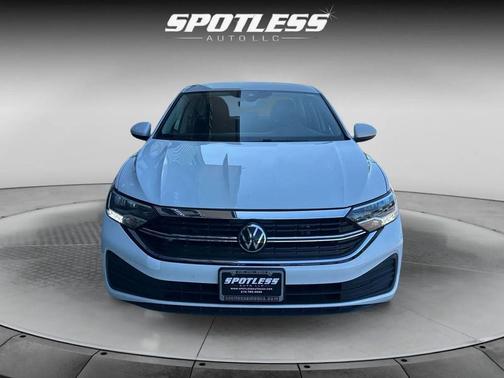 Pure White 2024 Volkswagen Jetta 1.5T S