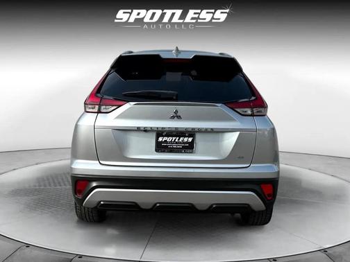 2022 Mitsubishi Eclipse Cross SE