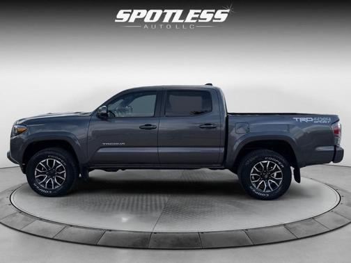 2020 Toyota Tacoma TRD Sport