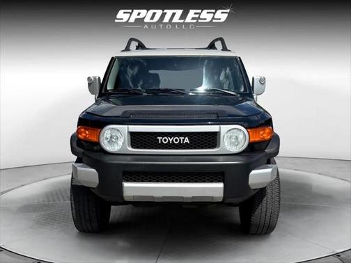 2013 Toyota FJ Cruiser Base
