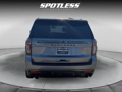 2022 Chevrolet Suburban 4WD Z71