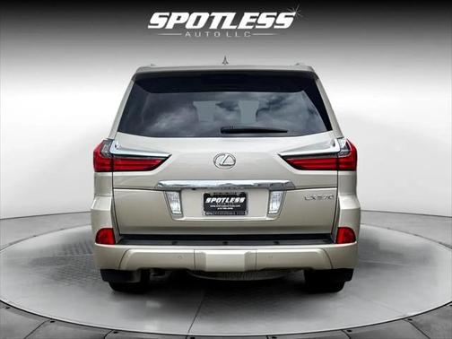 2017 Lexus LX 570 Base