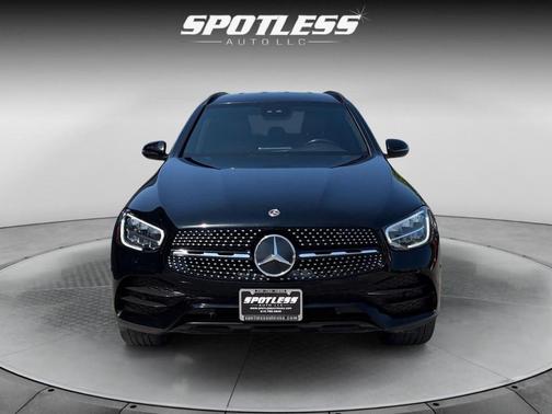 2022 Mercedes-Benz GLC 300 Base