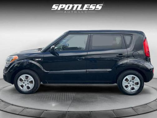 2013 Kia Soul Base