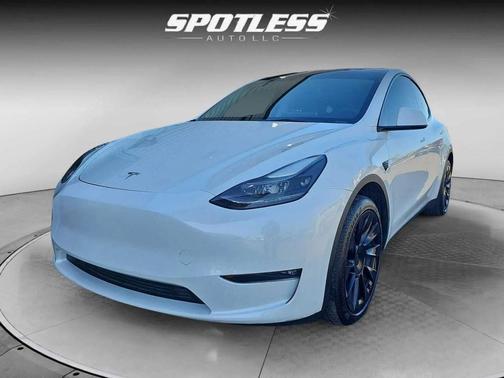 2023 Tesla Model Y Long Range Dual Motor All-Wheel Drive