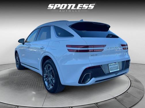 2022 Genesis GV70 2.5T AWD
