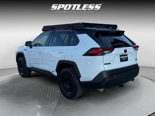 2019 Toyota RAV4 Hybrid LE