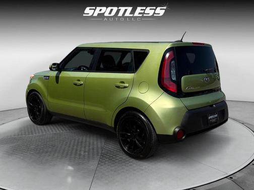 2015 Kia Soul Base