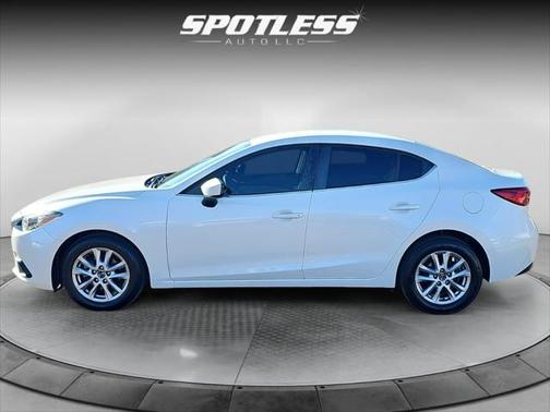 2016 Mazda Mazda3 i Sport