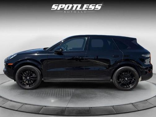 2021 Porsche Cayenne Cayenne